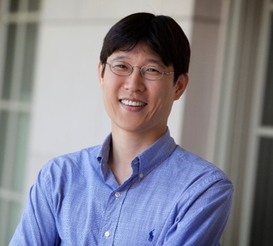 Upcoming Seminar: "Systems and Synthetic Biology: Constructing Smart and Programmable Microbes to Address Global Problems" Presented by Associate Professor Tae Seok Moon