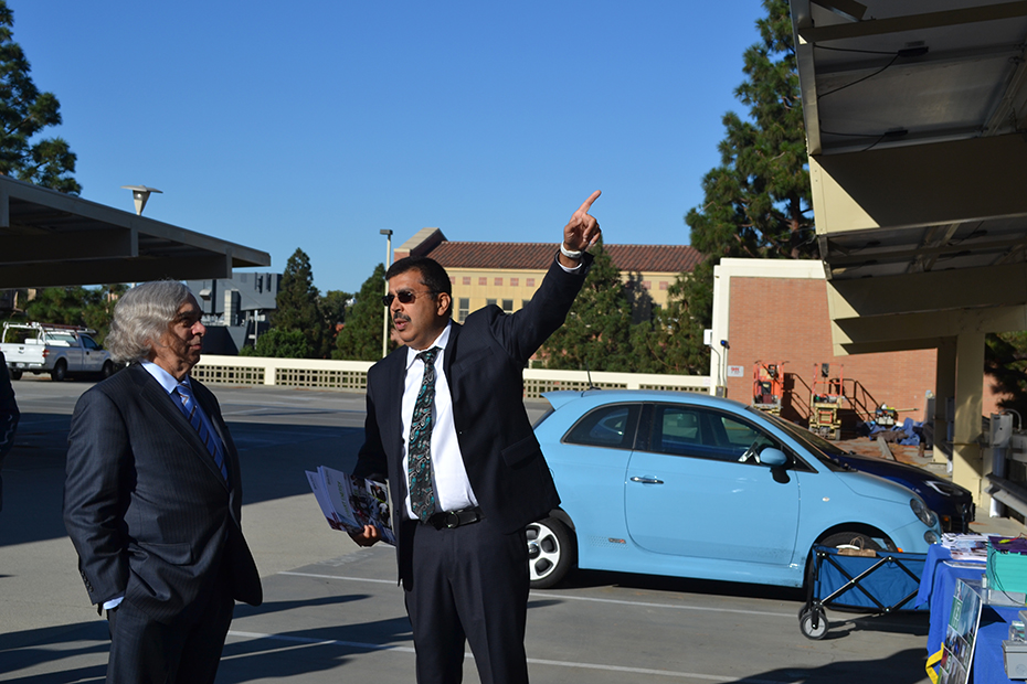 Rajit Gadh leads US Energy Secretary Ernest Moniz on SMERC tour, in campus visit organized by Ann Karagozian