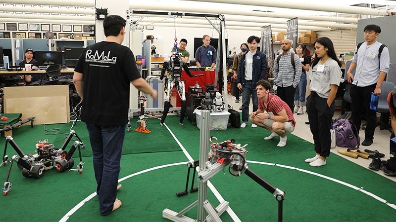 Participants attend interactive workshops hosted by the Robotics and Mechanisms Laboratory. UCLA Samueli.